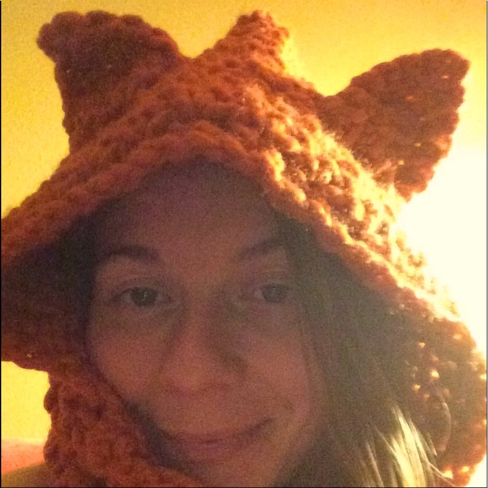 Fox hood